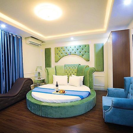 Hotel Royal II La Phu  Экстерьер фото