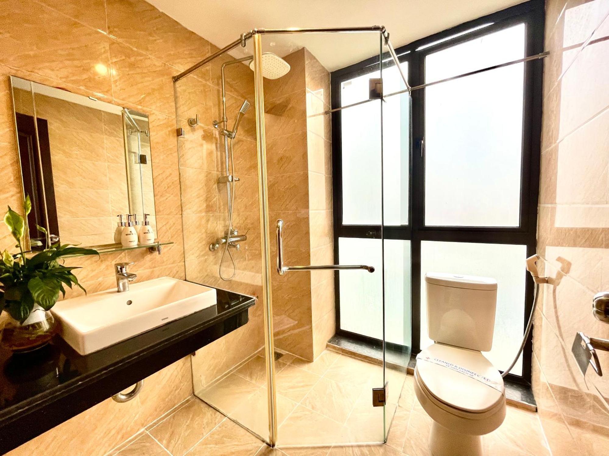 Hotel Royal II La Phu  Экстерьер фото